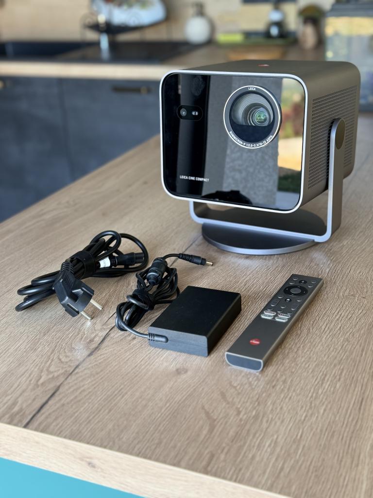 Leica Ciné compact 1