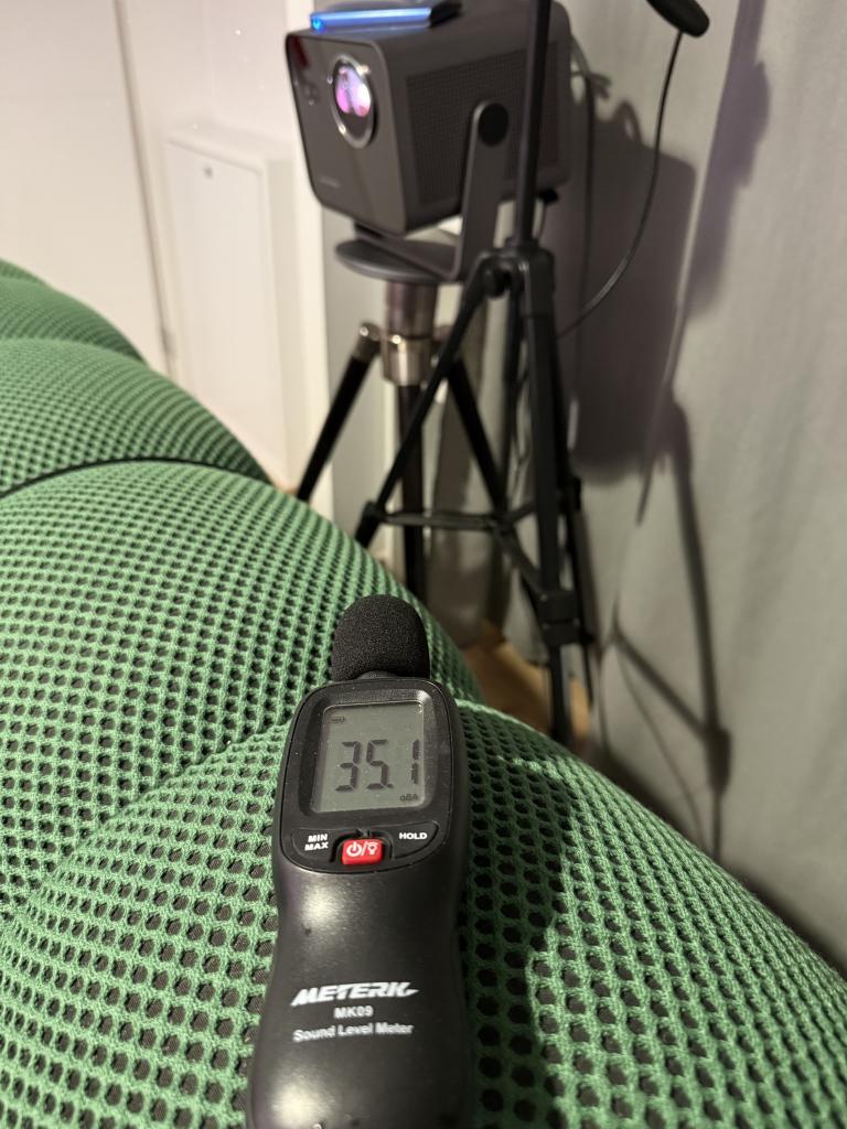 Leica Ciné compact 1