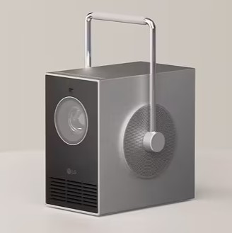 LG CineBeam Q Mini PU600U vidéoprojecteur 4K UHD triple laser RGB compact