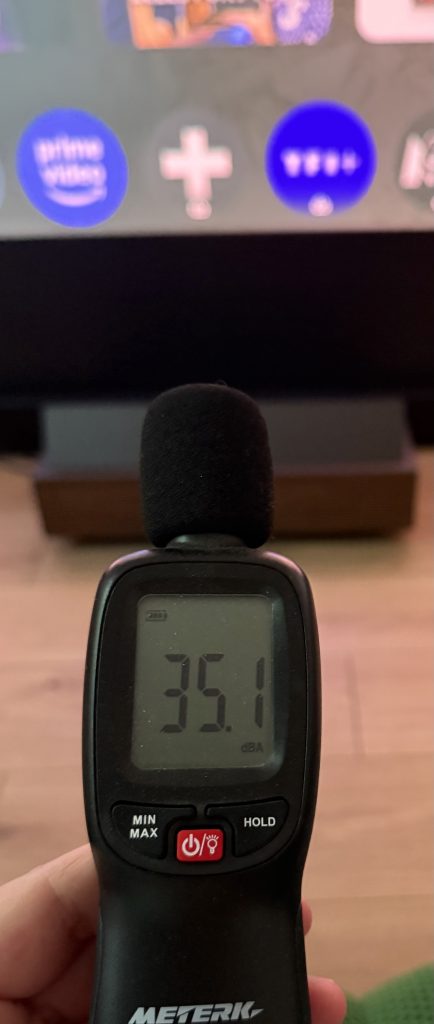 XGIMI AURA 3 MAX