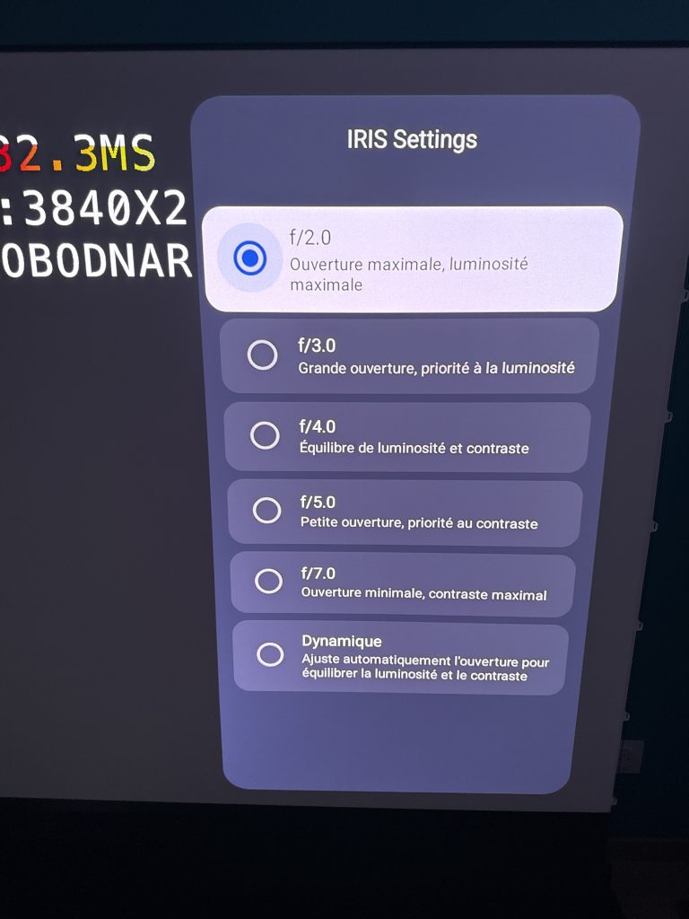 XGIMI AURA 3 MAX